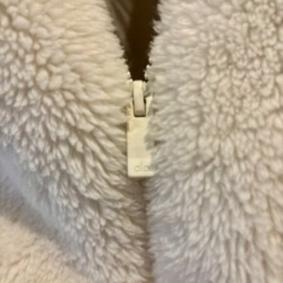 Alo Foxy Shearling Coat - Picture 2 of 5